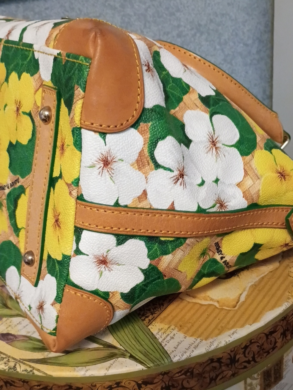 Dooney & Bourke floral domed satchel - Picture 13 of 17